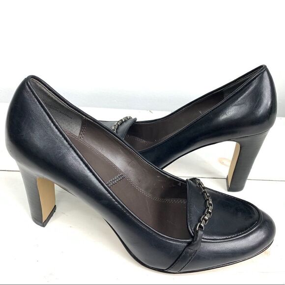 Tahari La Salle chain loafers 7.5  31/2”heel - Picture 5 of 5